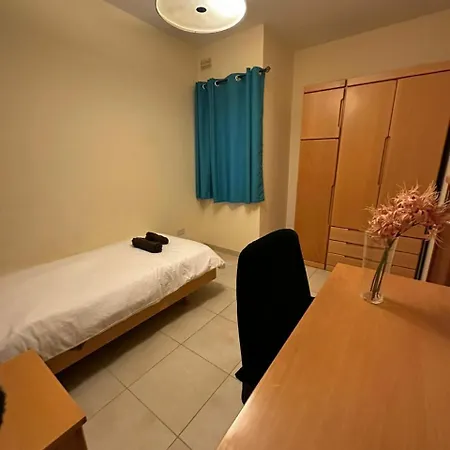 Cozy With Private Study Penzion Ta Xbiex